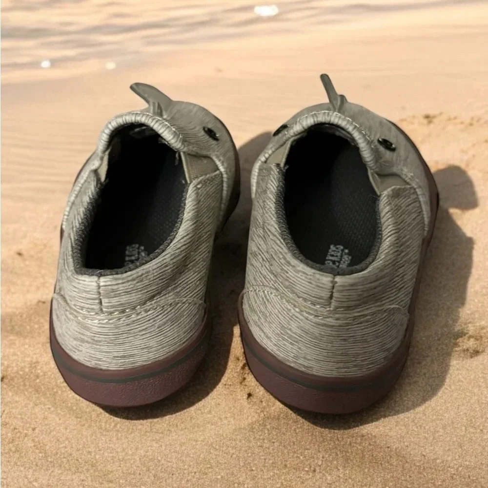 Oshkosh Rhino Slip-On Kids Shoes - Gray. Like new. Size 6.